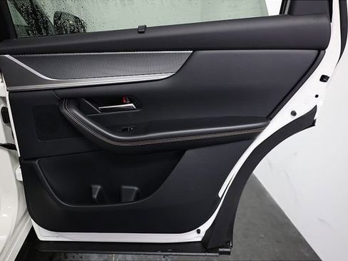 New 2026 MAZDA CX-90 Plug-In Hybrid w/ Preferred image 17