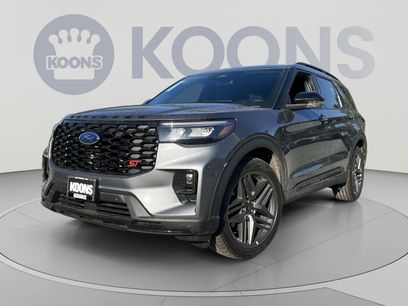 New 2026 Ford Explorer ST w/ Sun And Sound Package
