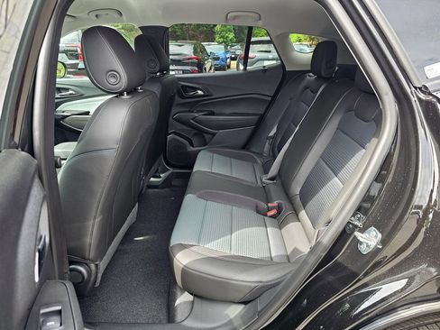 New 2026 Chevrolet Trax LT w/ Driver Confidence Package FWD image 16
