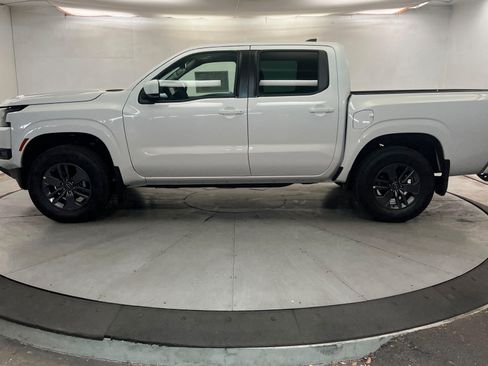 New 2026 Nissan Frontier SV w/ All-Weather Content Package AWD/4WD image 2