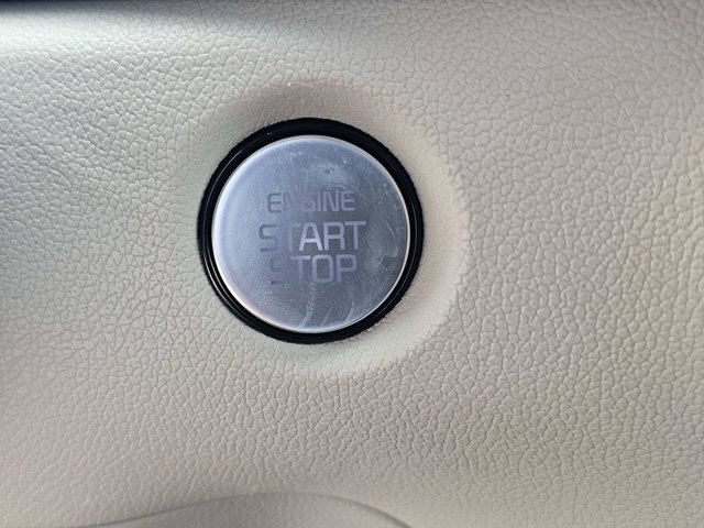 Used 2025 Kia Sorento S w/ Panoramic Sunroof Package FWD image 23