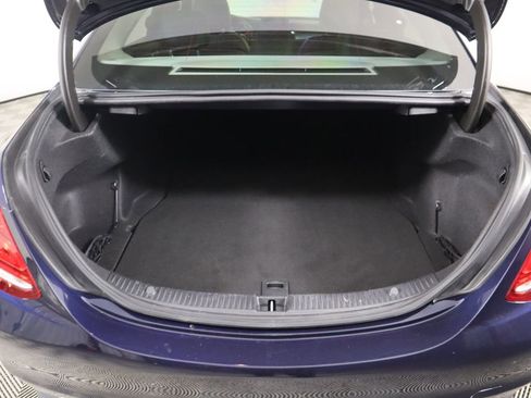 Used 2017 Mercedes-Benz C 300 Sedan image 28