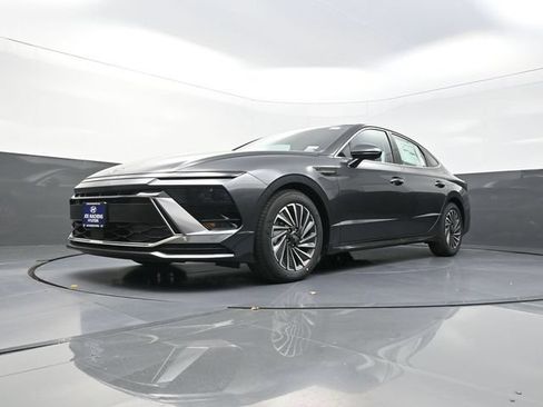 New 2026 Hyundai Sonata SEL FWD image 34