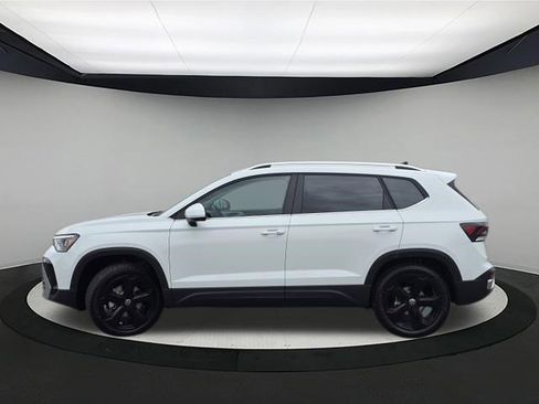 New 2026 Volkswagen Taos SEL AWD/4WD image 4