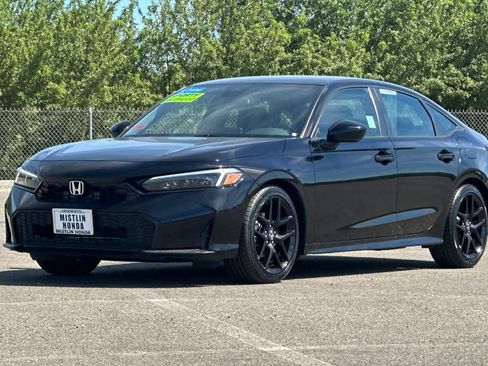 Certified 2025 Honda Civic Sport image 8