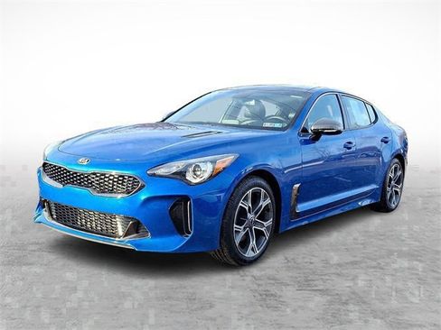 Used 2021 Kia Stinger GT-Line w/ Sun & Sound Package image 3