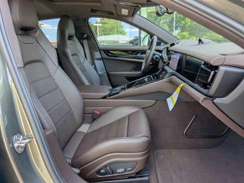 New 2026 Porsche Panamera 4 AWD/4WD image 24
