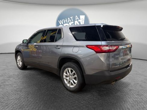 Used 2021 Chevrolet Traverse LS image 6
