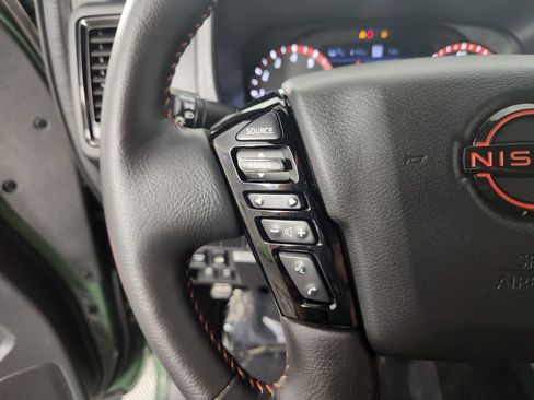 Used 2023 Nissan Frontier PRO-4X w/ Pro Convenience Package AWD/4WD image 23