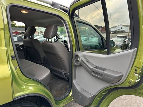 Used 2011 Nissan Xterra X RWD image 30