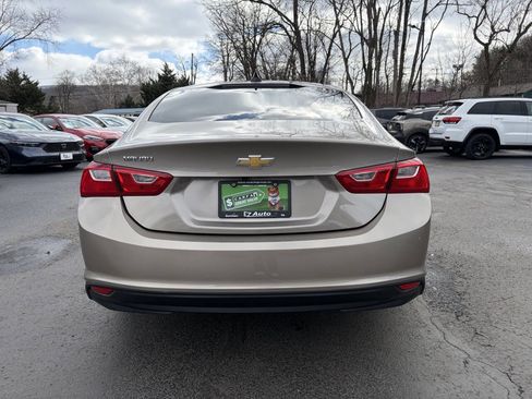 Used 2022 Chevrolet Malibu LS w/ LPO, Convenience Package 1 image 8