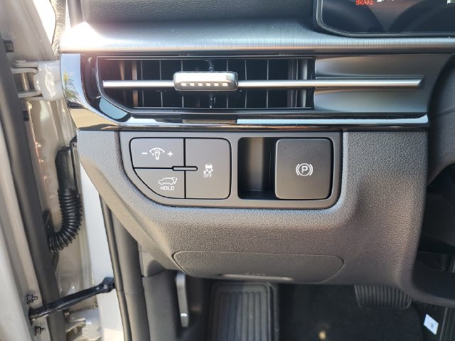 New 2027 Kia Sportage SX FWD image 36