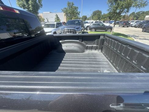 Used 2024 RAM 1500 Laramie AWD/4WD image 23