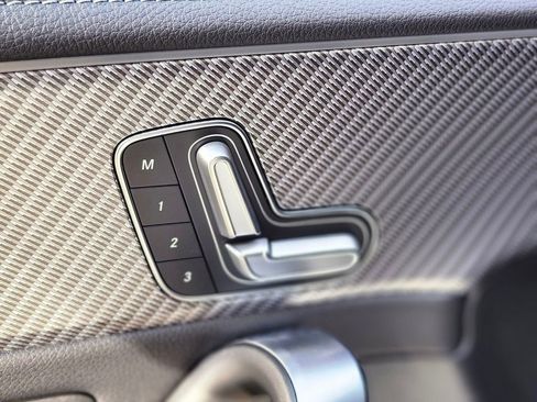 New 2025 Mercedes-Benz CLA 250 4MATIC image 19