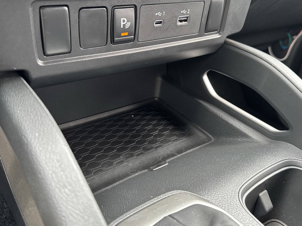 Used 2025 Nissan Frontier SV RWD image 14