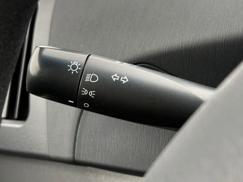 Used 2011 Toyota Prius Three w/ Navigation Pkg image 18