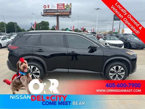 Used 2023 Nissan Rogue SV w/ SV Premium B Package FWD image 6