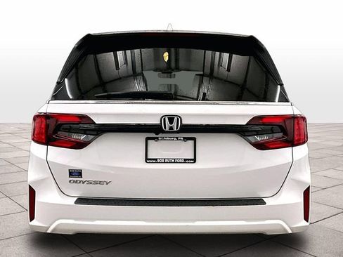 Used 2025 Honda Odyssey EX-L image 4