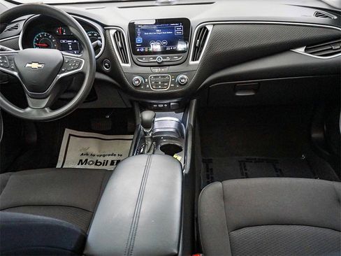 Used 2023 Chevrolet Malibu LT image 14