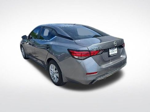 Used 2024 Nissan Sentra S FWD image 7