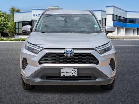 Used 2023 Toyota RAV4 LE AWD/4WD image 9