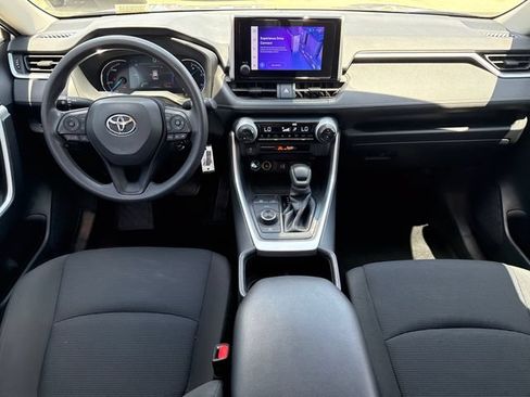 Used 2023 Toyota RAV4 LE AWD/4WD image 25