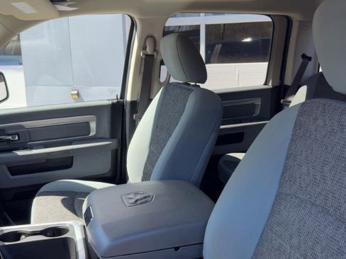 Used 2019 RAM 1500 Big Horn AWD/4WD image 10