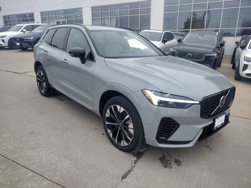 New 2026 Volvo XC60 T8 Plus w/ Climate Package image 3