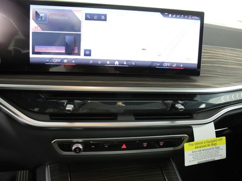 New 2026 BMW X5 xDrive40i w/ Climate Comfort Package image 26