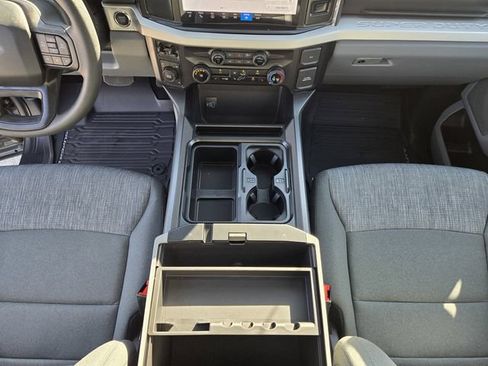 New 2026 Ford F250 XLT w/ XLT Premium Package AWD/4WD image 17