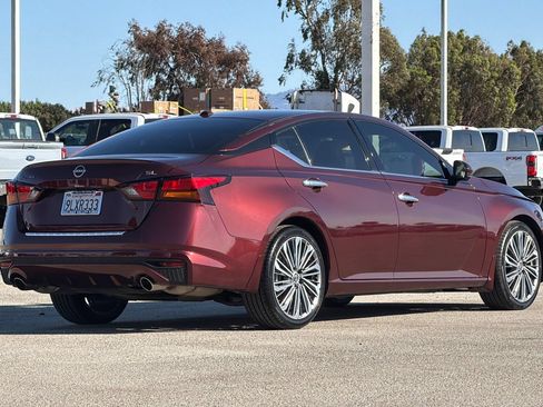 Used 2023 Nissan Altima 2.5 SL FWD image 4