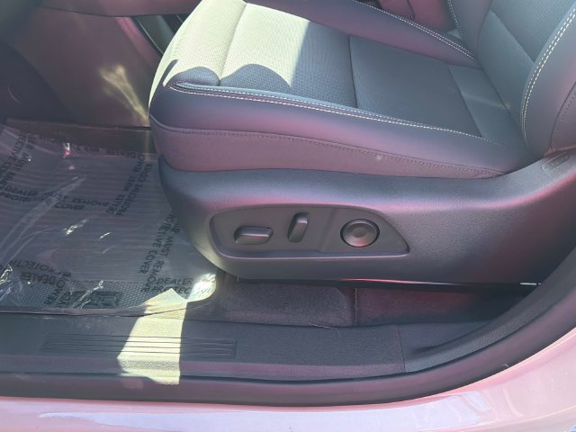 New 2027 GMC Terrain Elevation w/ Elevation Premium Package FWD image 16