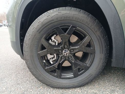 New 2026 Volkswagen Atlas Peak Edition image 26