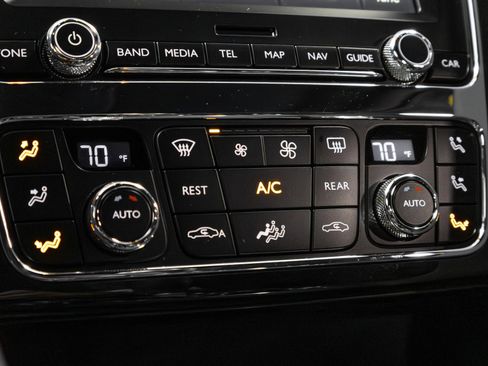 Used 2017 Bentley Continental GT image 69