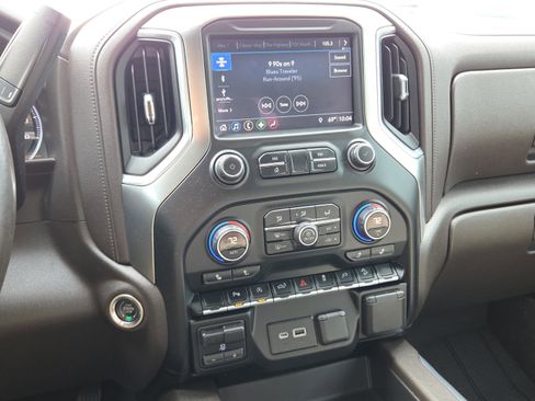 Used 2019 Chevrolet Silverado 1500 RST w/ All-Star Edition image 19