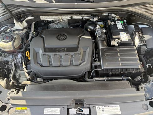 Used 2018 Volkswagen Tiguan S FWD image 27