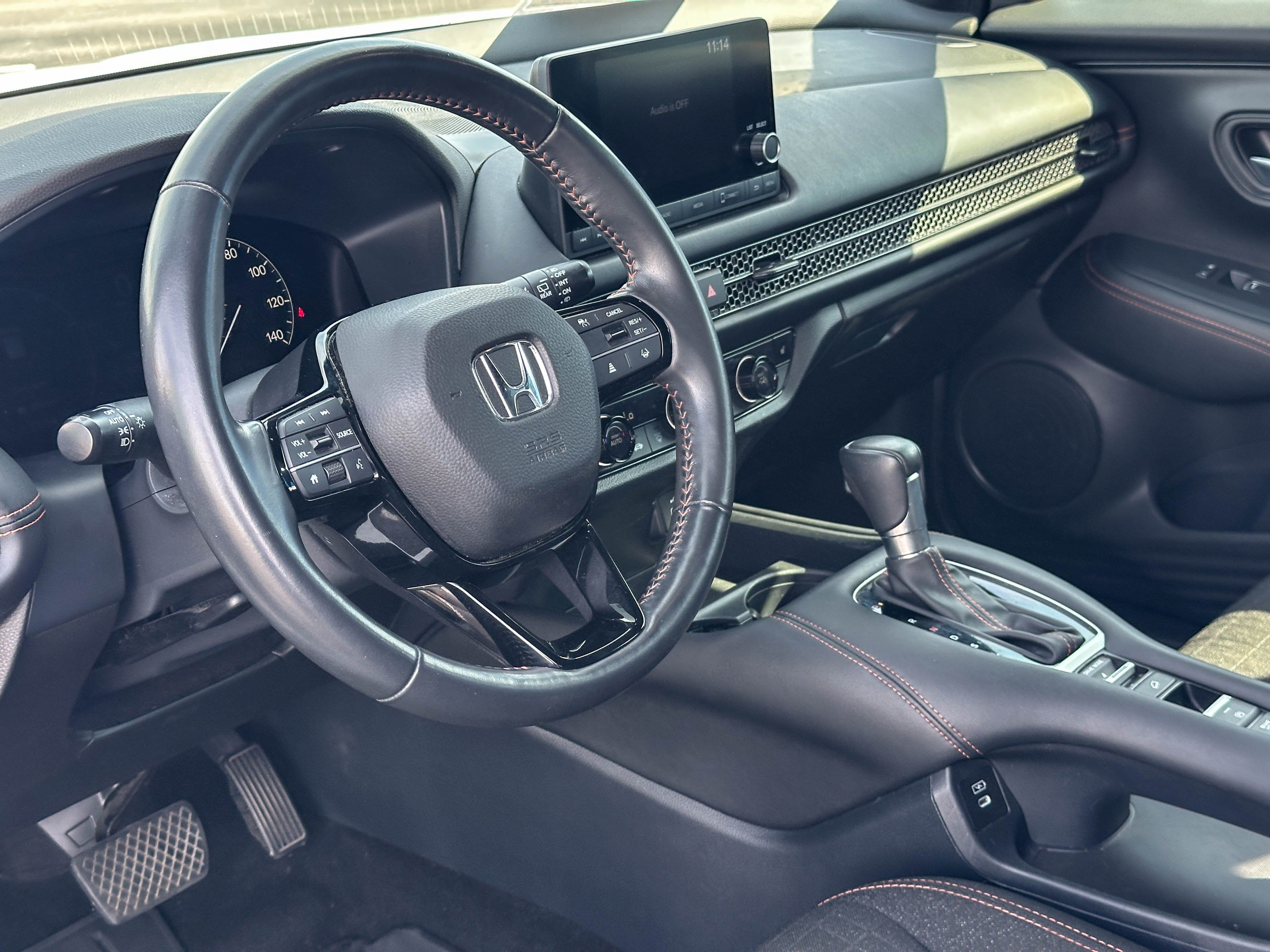 Certified 2025 Honda HR-V Sport image 12