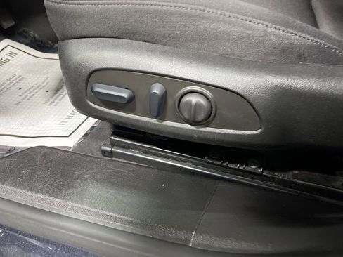 Used 2023 Chevrolet Malibu LT image 24