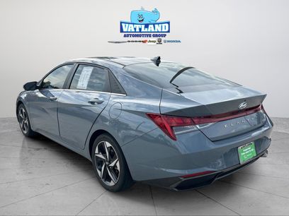 Used 2023 Hyundai Elantra Limited
