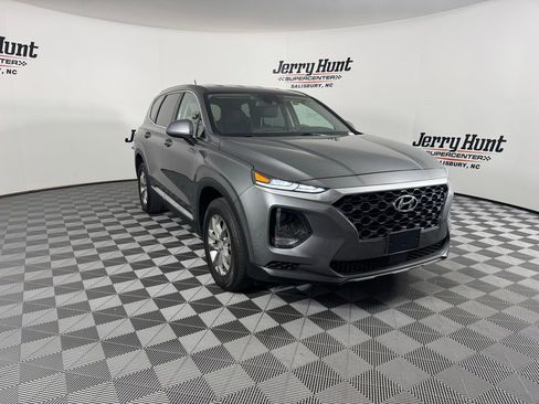 Used 2020 Hyundai Santa Fe SE w/ Cargo Package image 7
