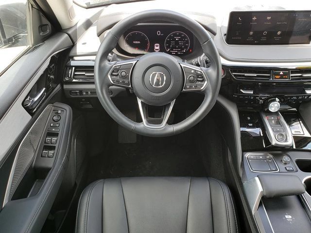 Used 2023 Acura MDX SH-AWD image 17