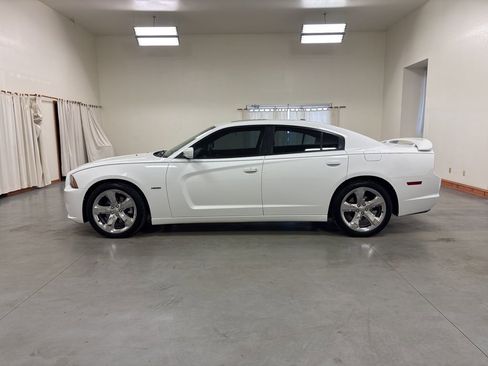 Used 2013 Dodge Charger R/T image 5