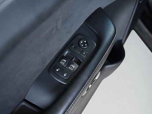 Used 2021 Dodge Challenger SRT Hellcat Redeye image 12