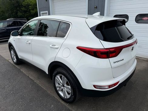 Used 2019 Kia Sportage LX AWD/4WD image 6