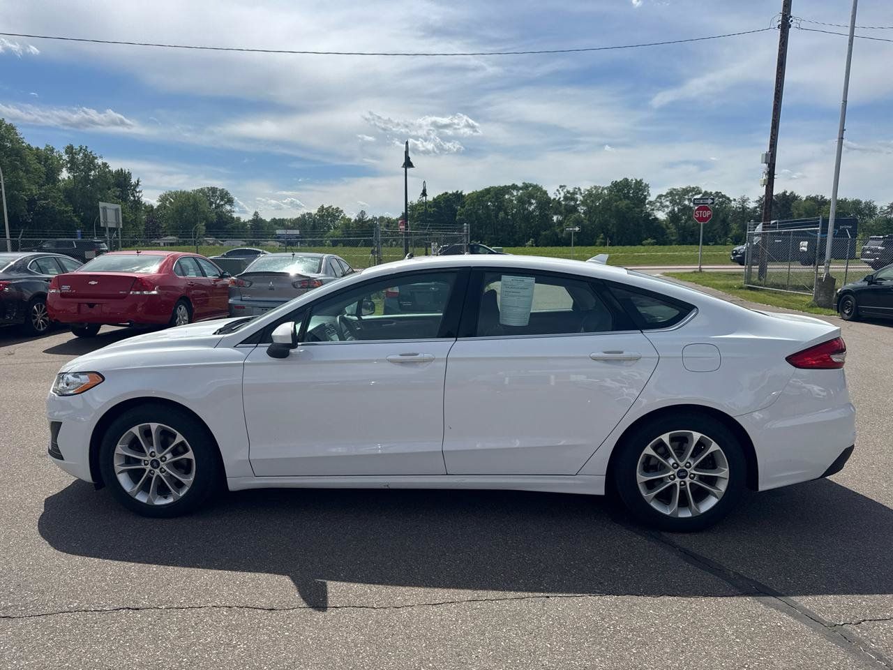 Used 2019 Ford Fusion SE FWD image 8
