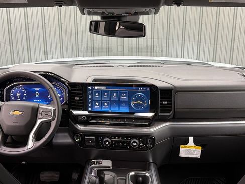 Used 2026 Chevrolet Silverado 1500 LTZ AWD/4WD image 36