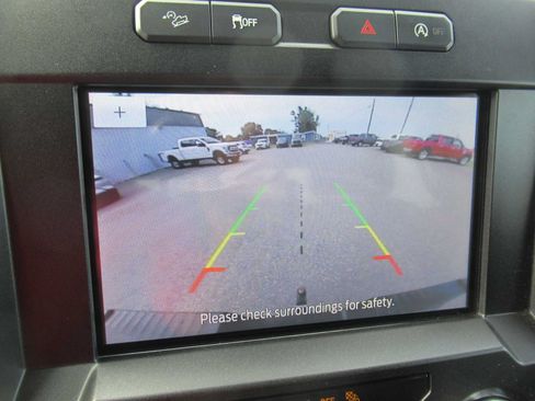 Used 2020 Ford F150 XLT w/ Equipment Group 302A Luxury AWD/4WD image 33