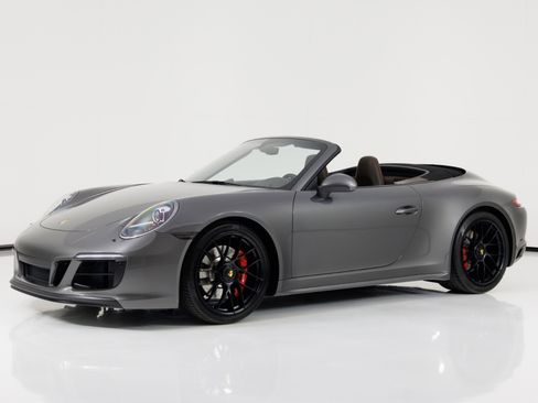 Used 2017 Porsche 911 Carrera GTS image 8