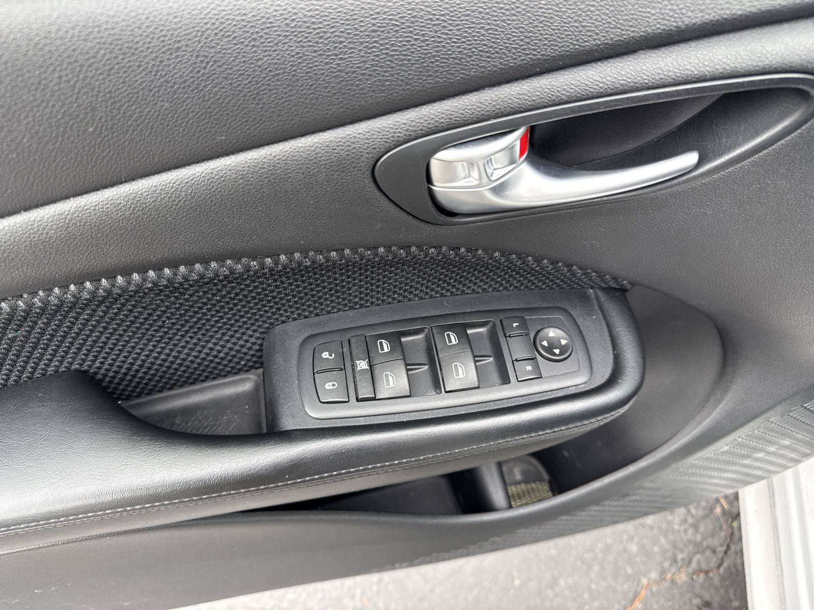 Used 2016 Dodge Dart SXT Sport FWD image 7