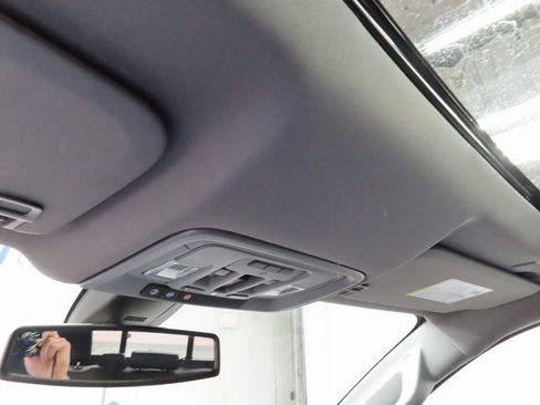 Used 2020 GMC Sierra 1500 SLT w/ SLT Premium Plus Package image 21